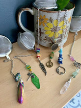 Load image into Gallery viewer, Beaded Tea Infusers